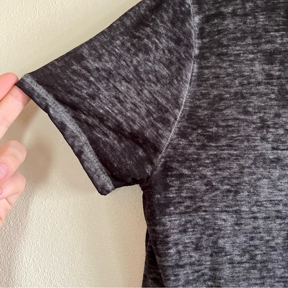 Skeleton Rocker Gray Shirt - Picture 3 of 5